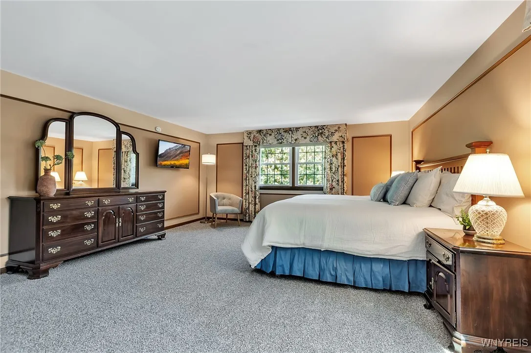 44 Deer, Amherst, New York 14221, Amherst, New York 14221, 5 Bedrooms Bedrooms, 15 Rooms Rooms,2 BathroomsBathrooms,Residential,For Sale,44 Deer, Amherst, New York 14221,B1615437