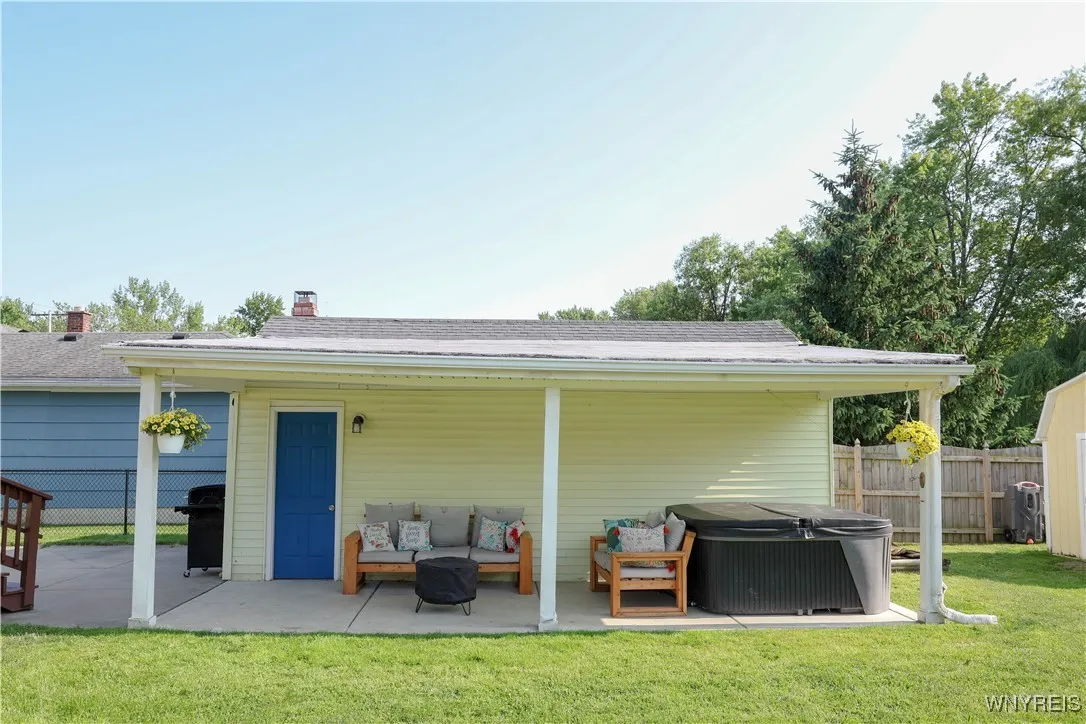 1422 Master Street, North Tonawanda, New York 1412, North Tonawanda, New York 14120, 3 Bedrooms Bedrooms, 6 Rooms Rooms,1 BathroomBathrooms,Residential,Closed,1422 Master Street, North Tonawanda, New York 1412,B1615405