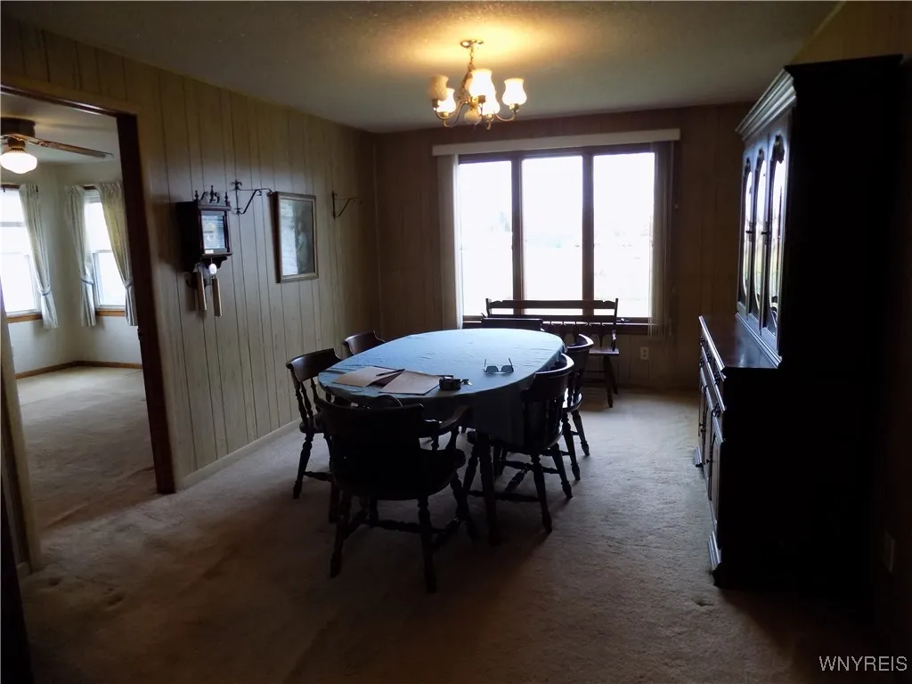 Dining Rm