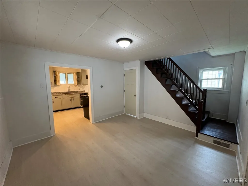 31 Columbia Avenue, Batavia-city, New York 14020, Batavia City, New York 14020, 2 Bedrooms Bedrooms, 7 Rooms Rooms,1 BathroomBathrooms,Residential,Closed,31 Columbia Avenue, Batavia-city, New York 14020,0,B1615555