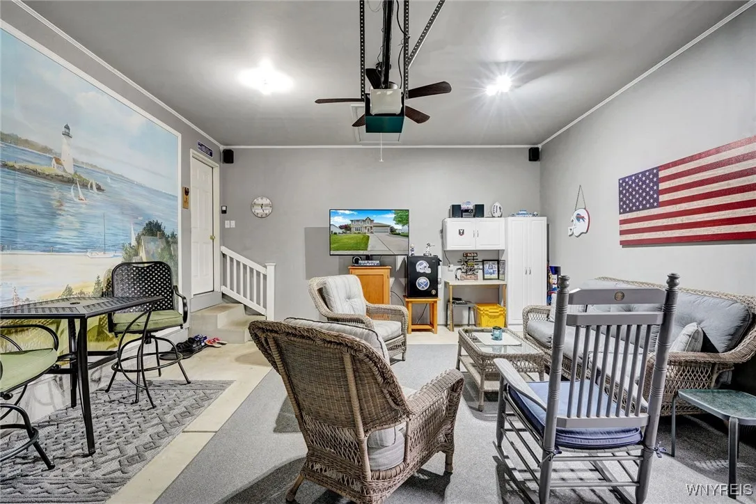 17 Park Meadow Drive, West Seneca, New York 14224, West Seneca, New York 14224, 3 Bedrooms Bedrooms, 9 Rooms Rooms,1 BathroomBathrooms,Residential,Closed,17 Park Meadow Drive, West Seneca, New York 14224,B1615097