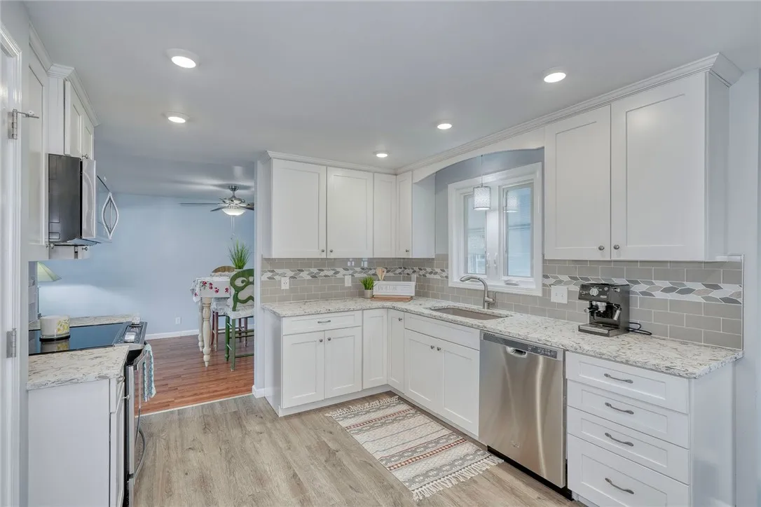 21 Wethersfield Road, Chili, New York 14624, Chili, New York 14624, 3 Bedrooms Bedrooms, 10 Rooms Rooms,2 BathroomsBathrooms,Residential,Closed,21 Wethersfield Road, Chili, New York 14624,R1614769