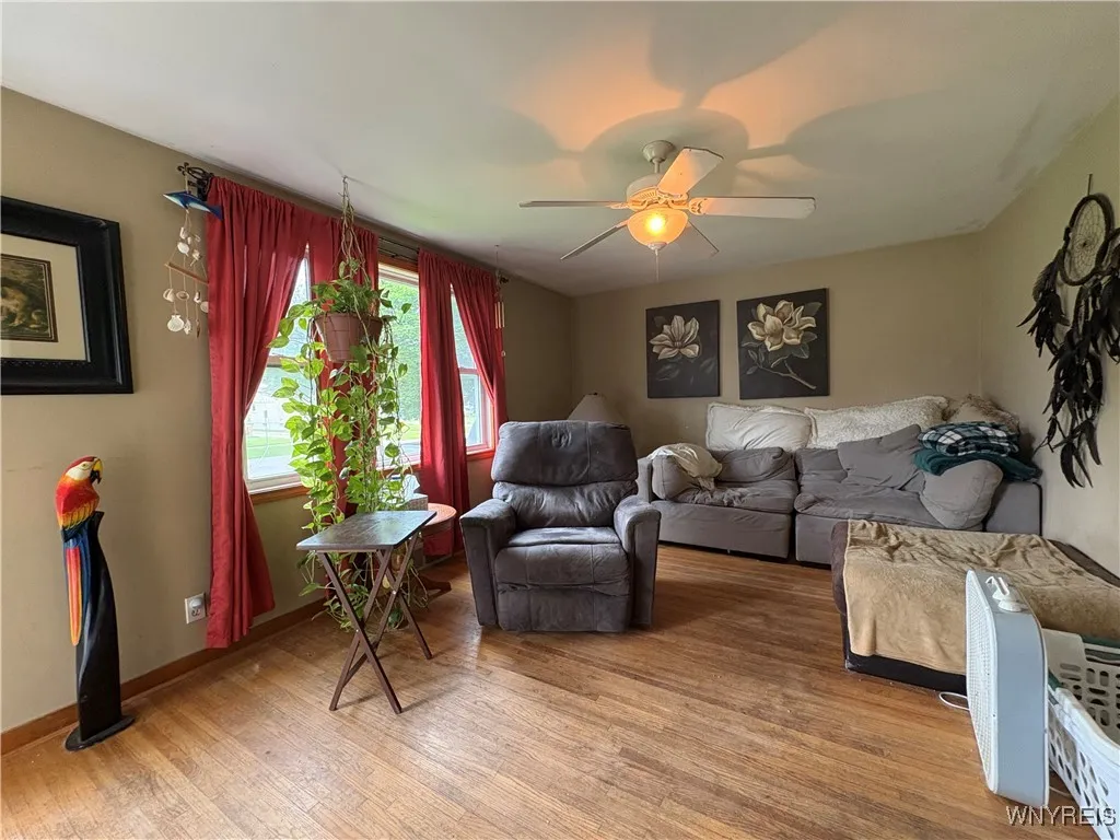 75 Susan Lane, Cheektowaga, New York 14225, Cheektowaga, New York 14225, 3 Bedrooms Bedrooms, 7 Rooms Rooms,1 BathroomBathrooms,Residential,Closed,75 Susan Lane, Cheektowaga, New York 14225,0,B1615507