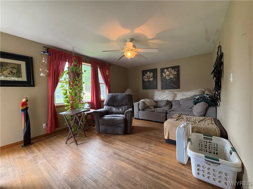 75 Susan Lane, Cheektowaga, New York 14225, Cheektowaga, New York 14225, 3 Bedrooms Bedrooms, 7 Rooms Rooms,1 BathroomBathrooms,Residential,Closed,75 Susan Lane, Cheektowaga, New York 14225,0,B1615507