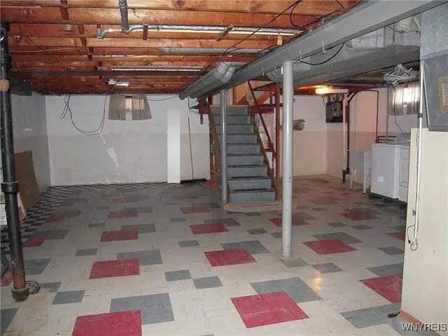 75 Susan Lane, Cheektowaga, New York 14225, Cheektowaga, New York 14225, 3 Bedrooms Bedrooms, 7 Rooms Rooms,1 BathroomBathrooms,Residential,Closed,75 Susan Lane, Cheektowaga, New York 14225,0,B1615507