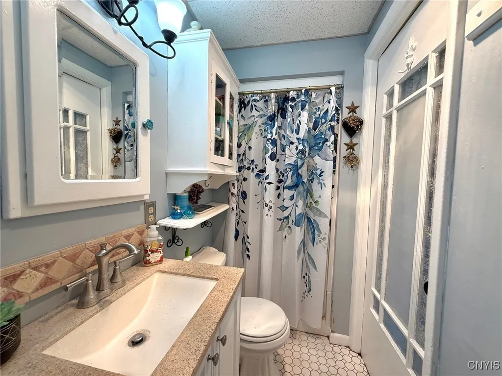 19 Elm Avenue, Homer, New York 13077, Homer, New York 13077, 3 Bedrooms Bedrooms, 12 Rooms Rooms,2 BathroomsBathrooms,Residential,Closed,19 Elm Avenue, Homer, New York 13077,S1615618