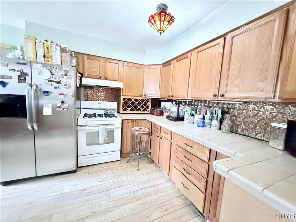 19 Elm Avenue, Homer, New York 13077, Homer, New York 13077, 3 Bedrooms Bedrooms, 12 Rooms Rooms,2 BathroomsBathrooms,Residential,Closed,19 Elm Avenue, Homer, New York 13077,S1615618