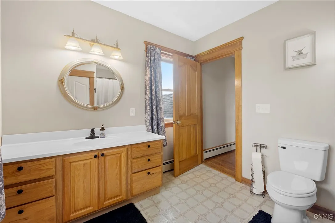 Primary Full Bathroom