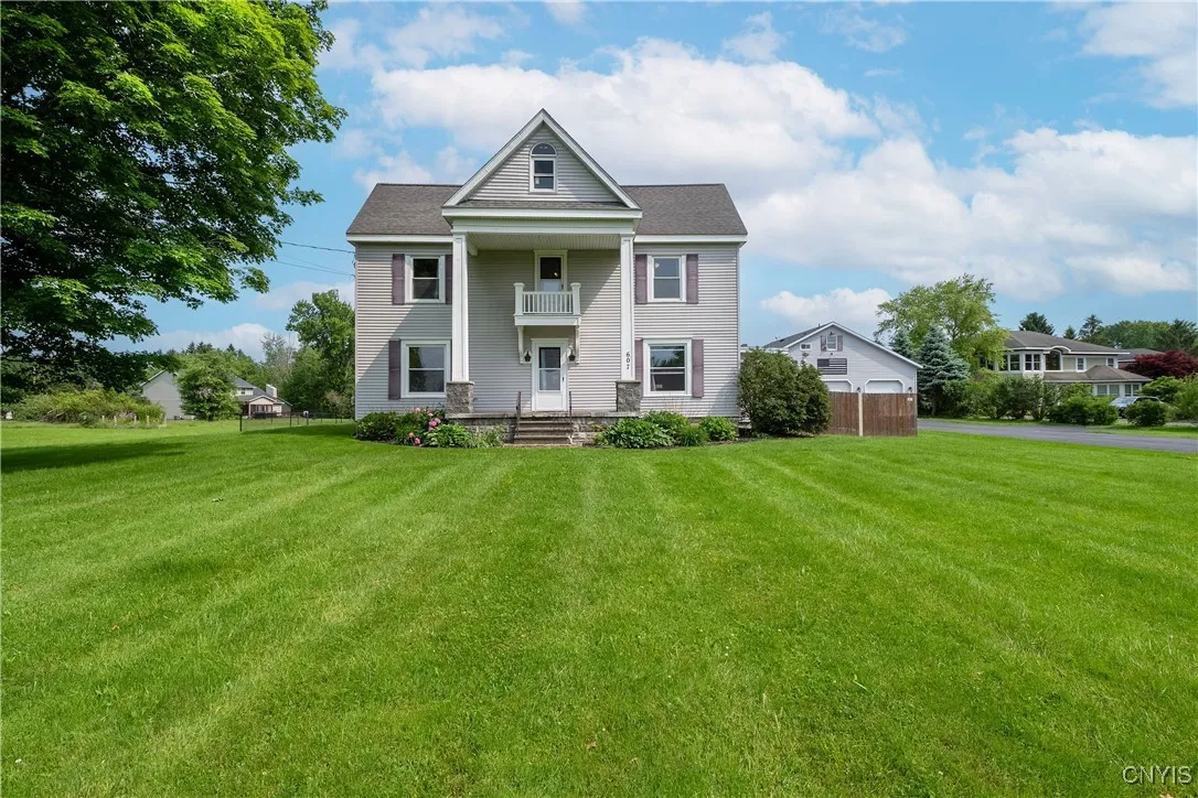 607 Shackelton Point Road, Sullivan, New York 1303, Sullivan, New York 13030, 4 Bedrooms Bedrooms, 14 Rooms Rooms,3 BathroomsBathrooms,Residential,Closed,607 Shackelton Point Road, Sullivan, New York 1303,0,S1615294