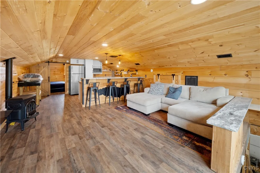 607 Shackelton Point Road, Sullivan, New York 1303, Sullivan, New York 13030, 4 Bedrooms Bedrooms, 14 Rooms Rooms,3 BathroomsBathrooms,Residential,Closed,607 Shackelton Point Road, Sullivan, New York 1303,0,S1615294