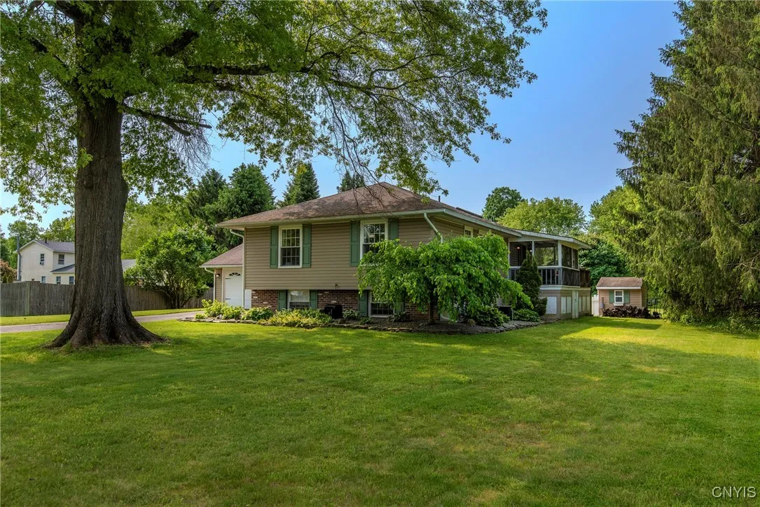 8272 Northgate Drive, Rome-outside, New York 13440, Rome, New York 13440, 4 Bedrooms Bedrooms, 10 Rooms Rooms,2 BathroomsBathrooms,Residential,Closed,8272 Northgate Drive, Rome-outside, New York 13440,S1613359