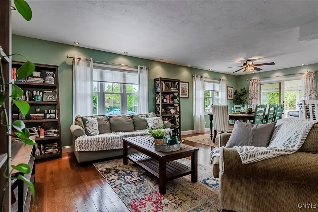 8272 Northgate Drive, Rome-outside, New York 13440, Rome, New York 13440, 4 Bedrooms Bedrooms, 10 Rooms Rooms,2 BathroomsBathrooms,Residential,Closed,8272 Northgate Drive, Rome-outside, New York 13440,S1613359