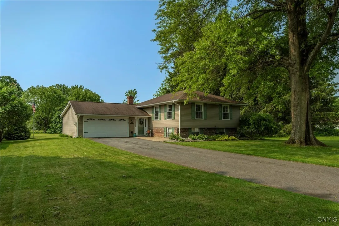 8272 Northgate Drive, Rome-outside, New York 13440, Rome, New York 13440, 4 Bedrooms Bedrooms, 10 Rooms Rooms,2 BathroomsBathrooms,Residential,Closed,8272 Northgate Drive, Rome-outside, New York 13440,S1613359