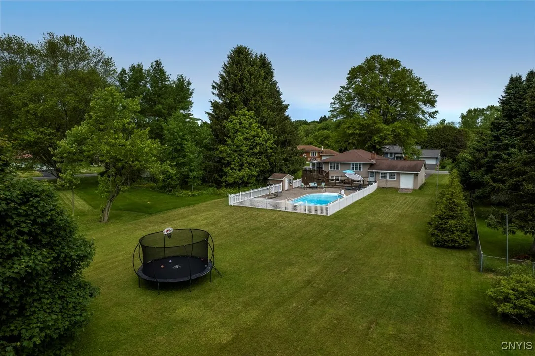 8272 Northgate Drive, Rome-outside, New York 13440, Rome, New York 13440, 4 Bedrooms Bedrooms, 10 Rooms Rooms,2 BathroomsBathrooms,Residential,Closed,8272 Northgate Drive, Rome-outside, New York 13440,S1613359