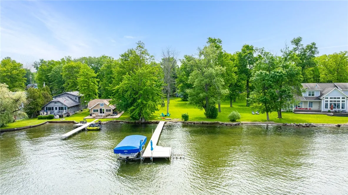 3554 State Route 364, Canandaigua-town, New York 1, Canandaigua Town, New York 14424, 4 Bedrooms Bedrooms, 6 Rooms Rooms,1 BathroomBathrooms,Residential,Closed,3554 State Route 364, Canandaigua-town, New York 1,R1613722