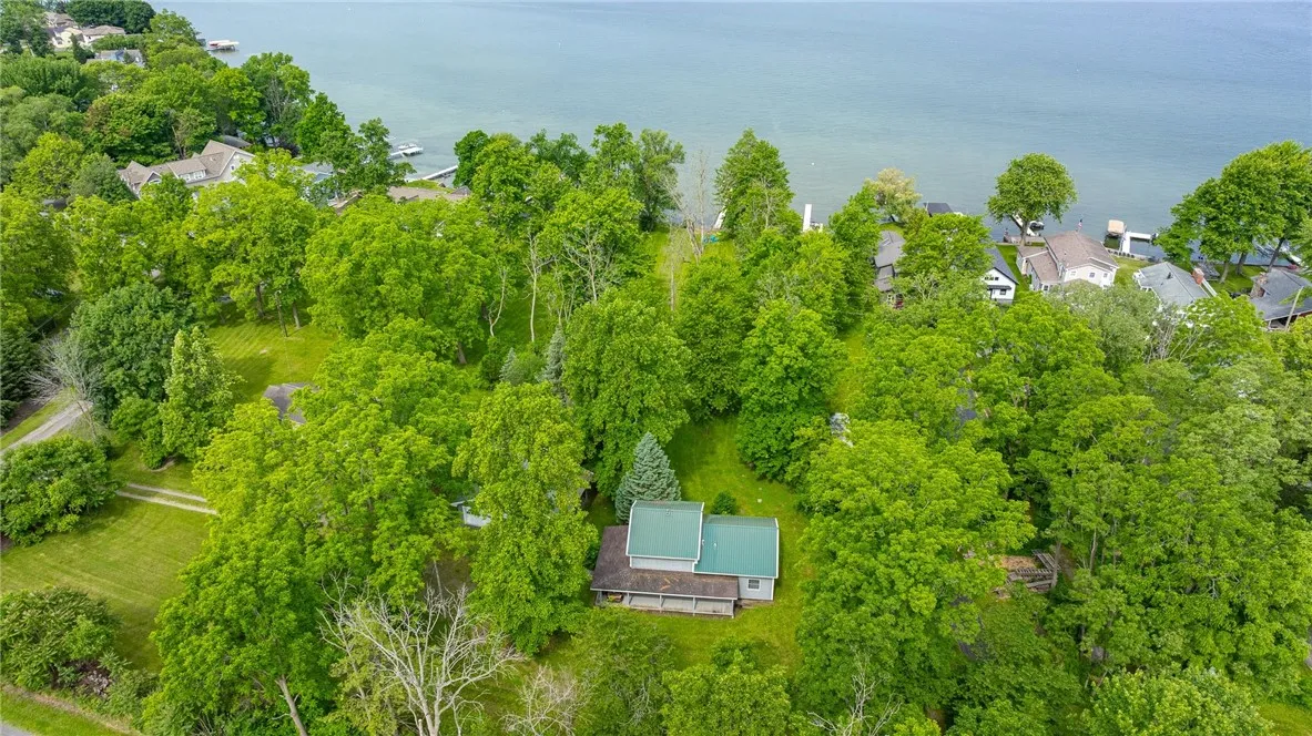 3554 State Route 364, Canandaigua-town, New York 1, Canandaigua Town, New York 14424, 4 Bedrooms Bedrooms, 6 Rooms Rooms,1 BathroomBathrooms,Residential,Closed,3554 State Route 364, Canandaigua-town, New York 1,R1613722