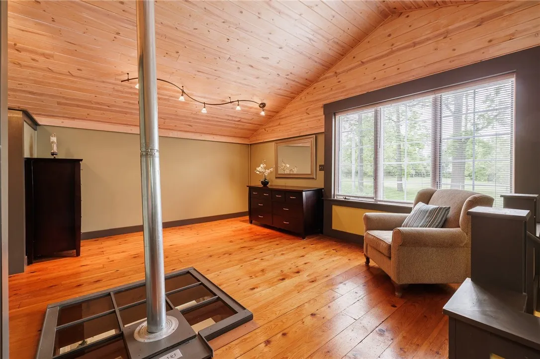 3554 State Route 364, Canandaigua-town, New York 1, Canandaigua Town, New York 14424, 4 Bedrooms Bedrooms, 6 Rooms Rooms,1 BathroomBathrooms,Residential,Closed,3554 State Route 364, Canandaigua-town, New York 1,R1613722