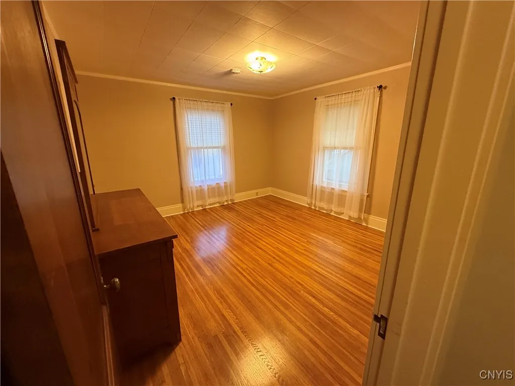 24 Van Vorst Street, Utica, New York 13501, Utica, New York 13501, 3 Bedrooms Bedrooms, 7 Rooms Rooms,2 BathroomsBathrooms,Residential,Closed,24 Van Vorst Street, Utica, New York 13501,S1615567
