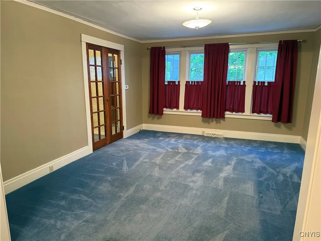 24 Van Vorst Street, Utica, New York 13501, Utica, New York 13501, 3 Bedrooms Bedrooms, 7 Rooms Rooms,2 BathroomsBathrooms,Residential,Closed,24 Van Vorst Street, Utica, New York 13501,S1615567