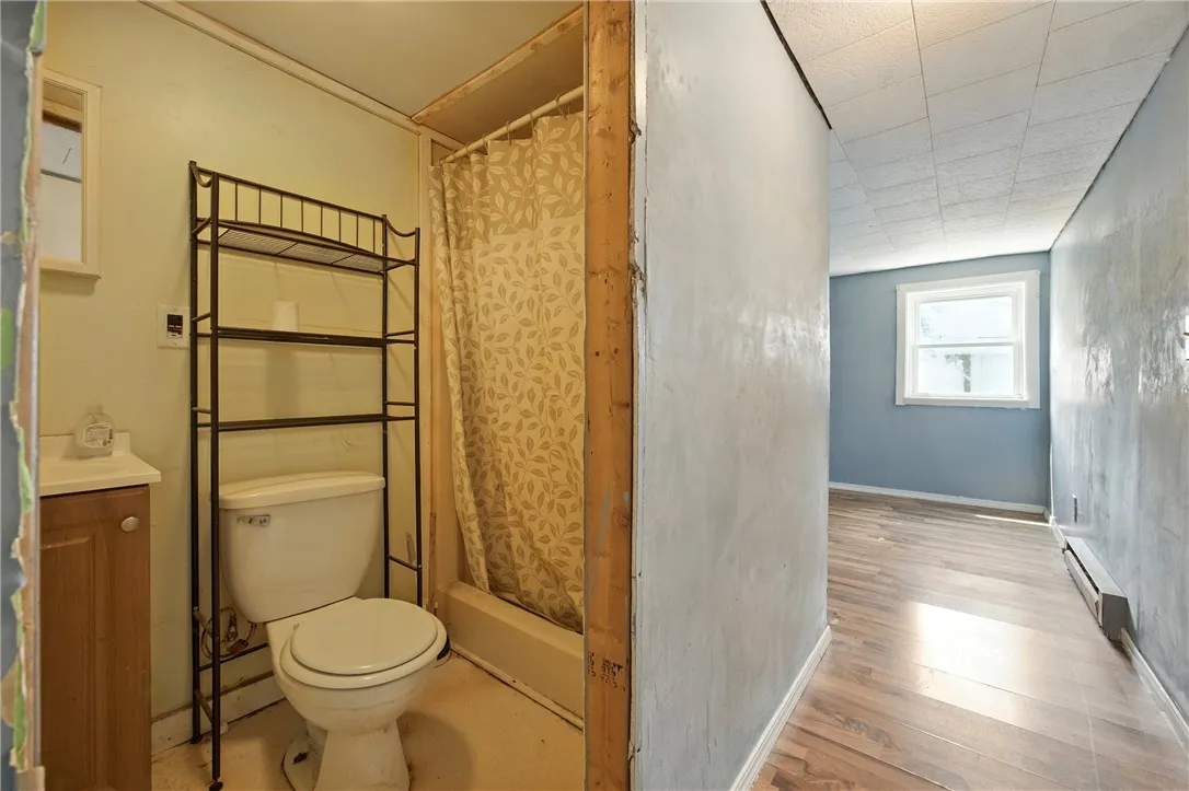 500 Liberty Street, Milo, New York 14527, Milo, New York 14527, 6 Bedrooms Bedrooms, ,3 BathroomsBathrooms,Residential,Closed,500 Liberty Street, Milo, New York 14527,0,R1615303