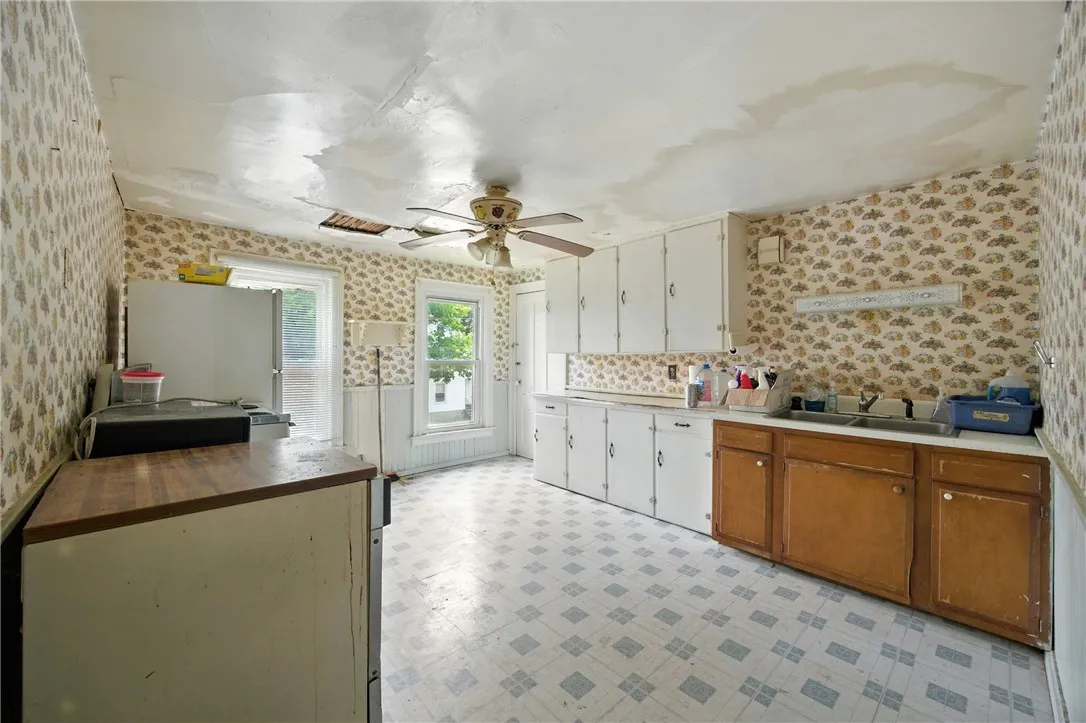 500 Liberty Street, Milo, New York 14527, Milo, New York 14527, 6 Bedrooms Bedrooms, ,3 BathroomsBathrooms,Residential,Closed,500 Liberty Street, Milo, New York 14527,0,R1615303