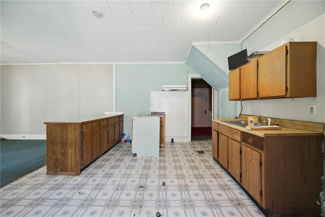 500 Liberty Street, Milo, New York 14527, Milo, New York 14527, 6 Bedrooms Bedrooms, ,3 BathroomsBathrooms,Residential,Closed,500 Liberty Street, Milo, New York 14527,0,R1615303