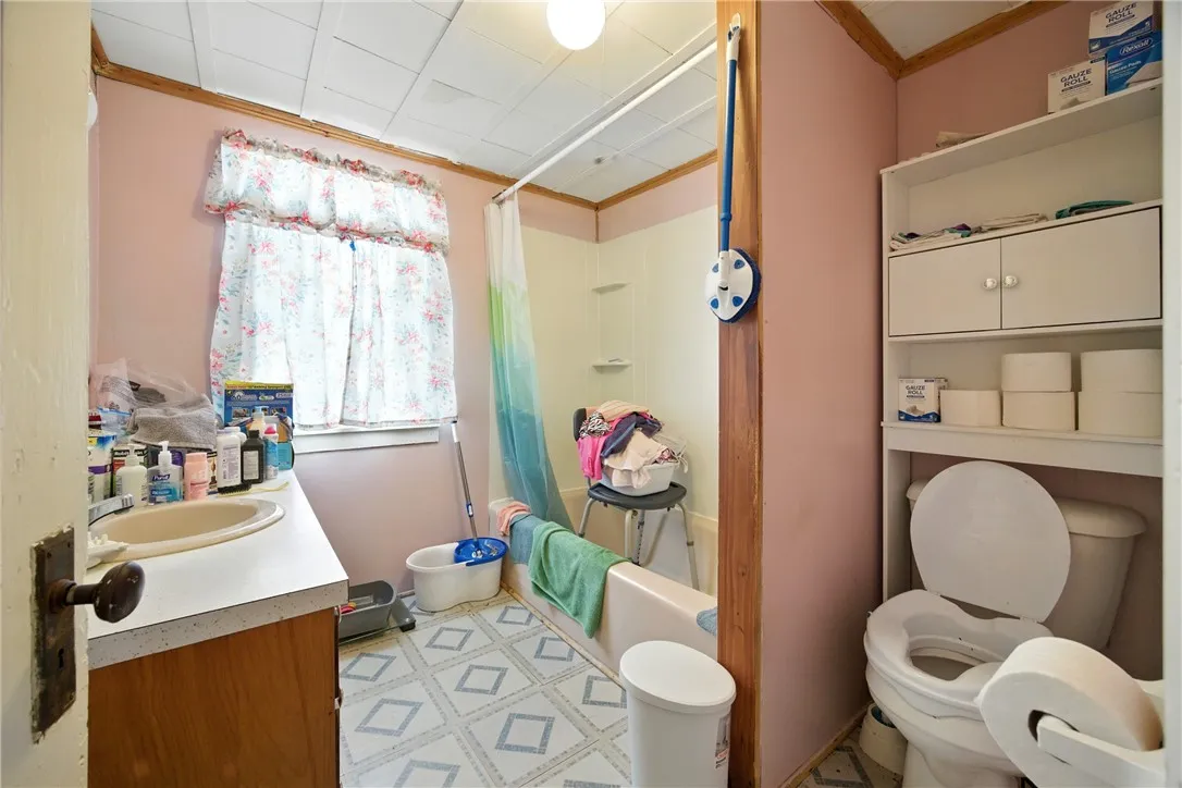 500 Liberty Street, Milo, New York 14527, Milo, New York 14527, 6 Bedrooms Bedrooms, ,3 BathroomsBathrooms,Residential,Closed,500 Liberty Street, Milo, New York 14527,0,R1615303