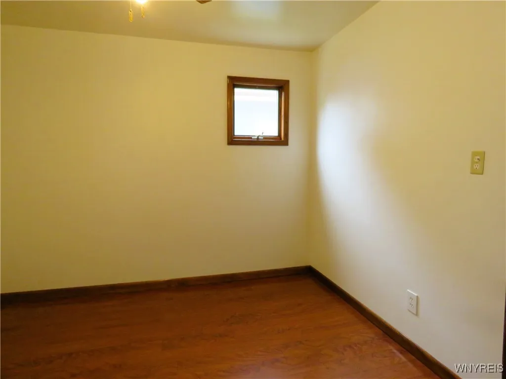 11x10 1st Fl. Bedroom