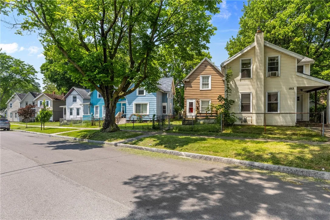 120 Cottage Street, Rochester, New York 14608, Rochester, New York 14608, 3 Bedrooms Bedrooms, 7 Rooms Rooms,1 BathroomBathrooms,Residential,For Sale,120 Cottage Street, Rochester, New York 14608,R1615371