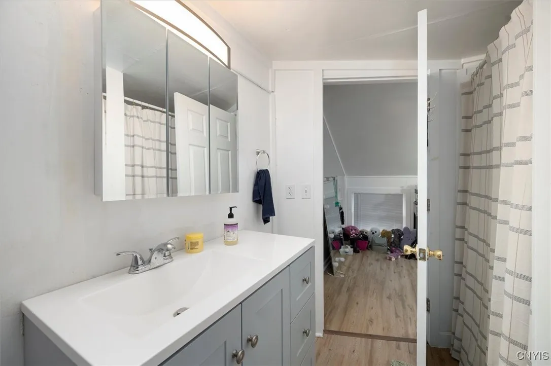 16 Meadow Street, Kirkland, New York 13323, Kirkland, New York 13323, 3 Bedrooms Bedrooms, 8 Rooms Rooms,3 BathroomsBathrooms,Residential,For Sale,16 Meadow Street, Kirkland, New York 13323,S1615663