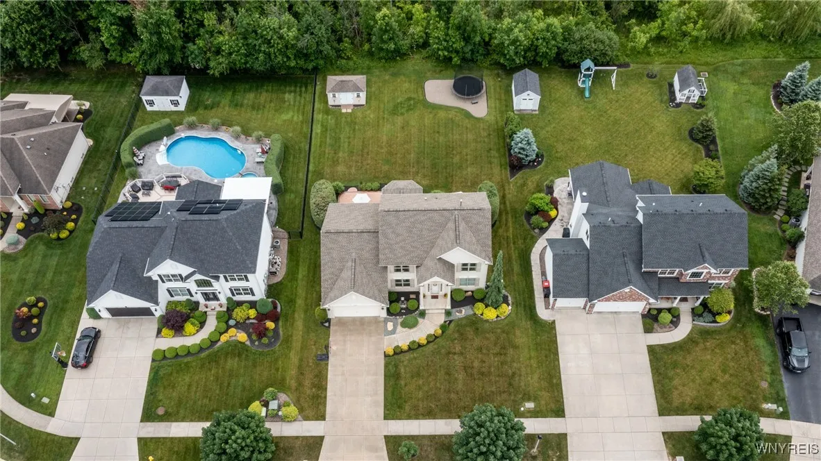 39 Chicory Ln, Lancaster, New York 14086, Lancaster, New York 14086, 5 Bedrooms Bedrooms, 11 Rooms Rooms,2 BathroomsBathrooms,Residential,Closed,39 Chicory Ln, Lancaster, New York 14086,0,B1615681