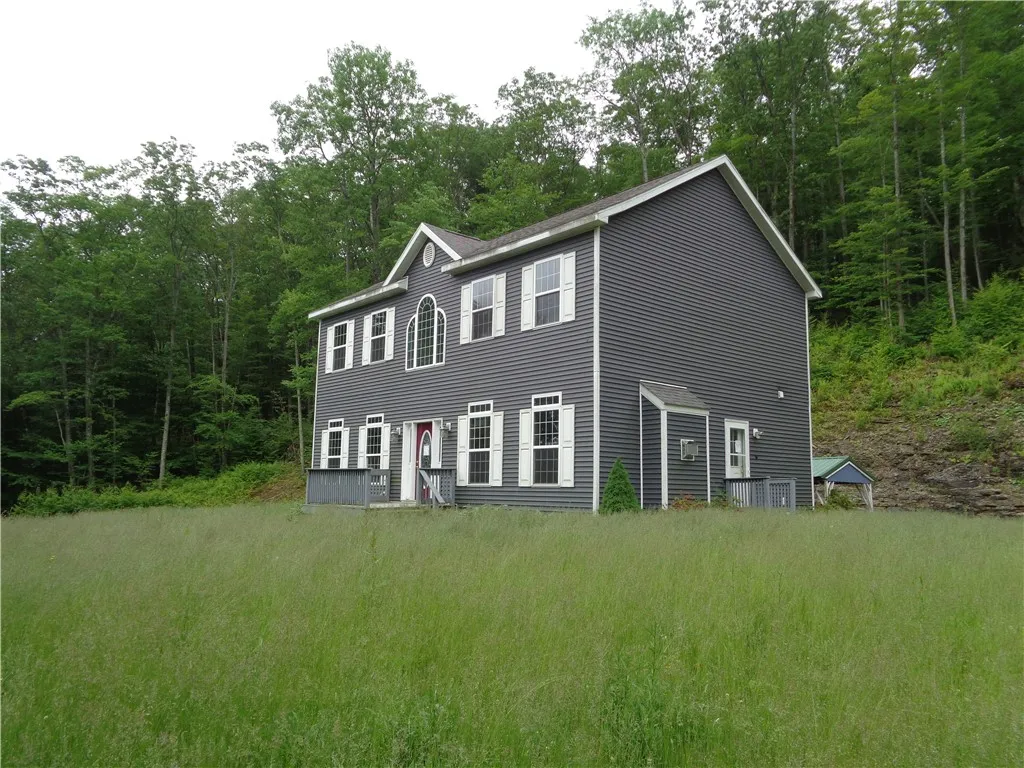 671 Breed Hollow Road, Catlin, New York 14845, Catlin, New York 14845, 3 Bedrooms Bedrooms, 7 Rooms Rooms,2 BathroomsBathrooms,Residential,Closed,671 Breed Hollow Road, Catlin, New York 14845,0,R1615685