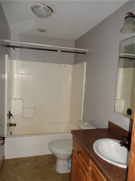 Hall Bathroom