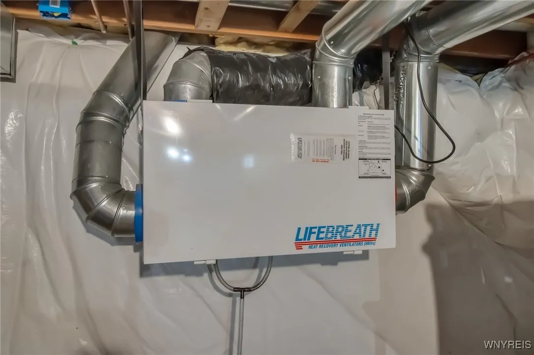 6553 Vermont Hill Road, Wales, New York 14139, Wales, New York 14139, 5 Bedrooms Bedrooms, 12 Rooms Rooms,5 BathroomsBathrooms,Residential,For Sale,6553 Vermont Hill Road, Wales, New York 14139,0,B1615711