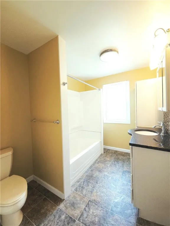 409-411 Hoffman Street, Elmira-city, New York 1490, Elmira City, New York 14905, 4 Bedrooms Bedrooms, ,2 BathroomsBathrooms,Residential,Closed,409-411 Hoffman Street, Elmira-city, New York 1490,0,R1611559