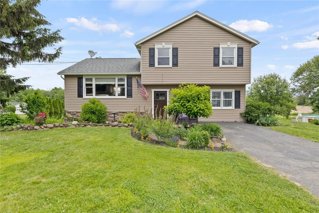 94 Hutchings Road, Ogden, New York 14624, Ogden, New York 14624, 3 Bedrooms Bedrooms, 6 Rooms Rooms,1 BathroomBathrooms,Residential,Closed,94 Hutchings Road, Ogden, New York 14624,0,R1614296