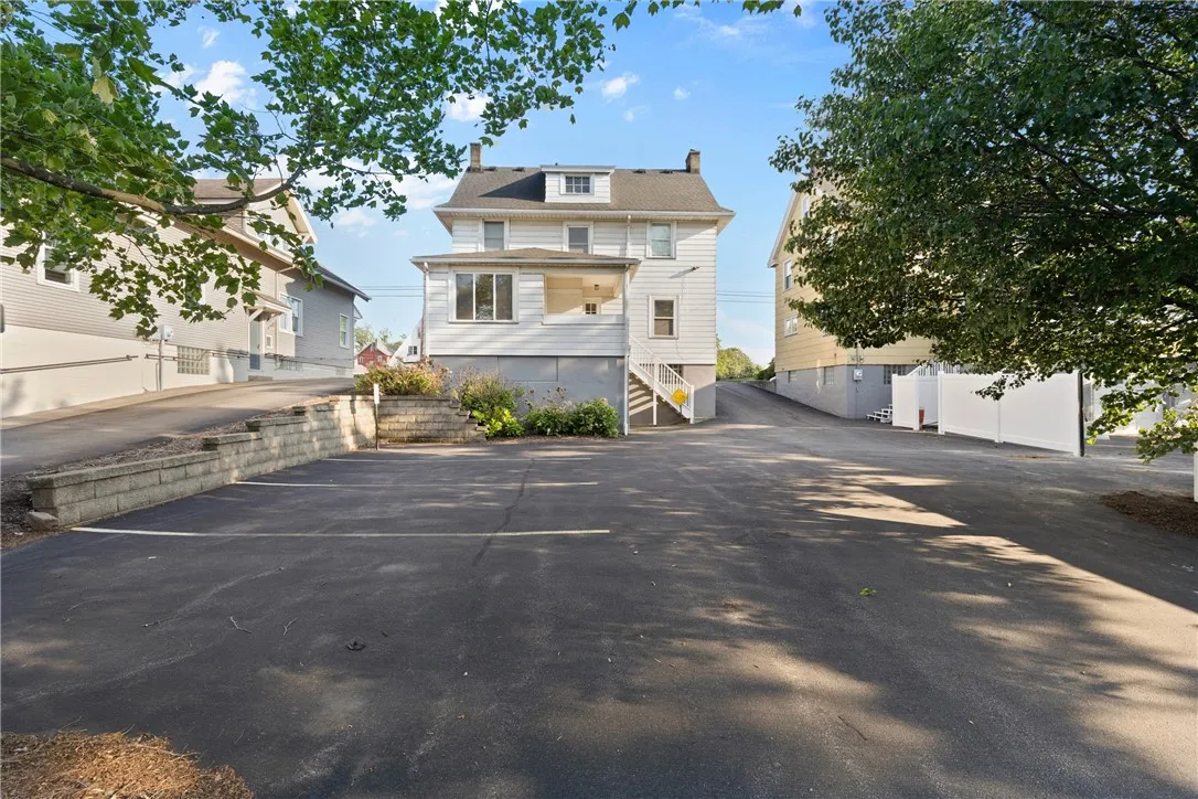 62 Empire Boulevard, Irondequoit, New York 14609, Irondequoit, New York 14609, ,Commercial Sale,For Sale,62 Empire Boulevard, Irondequoit, New York 14609,0,R1615504