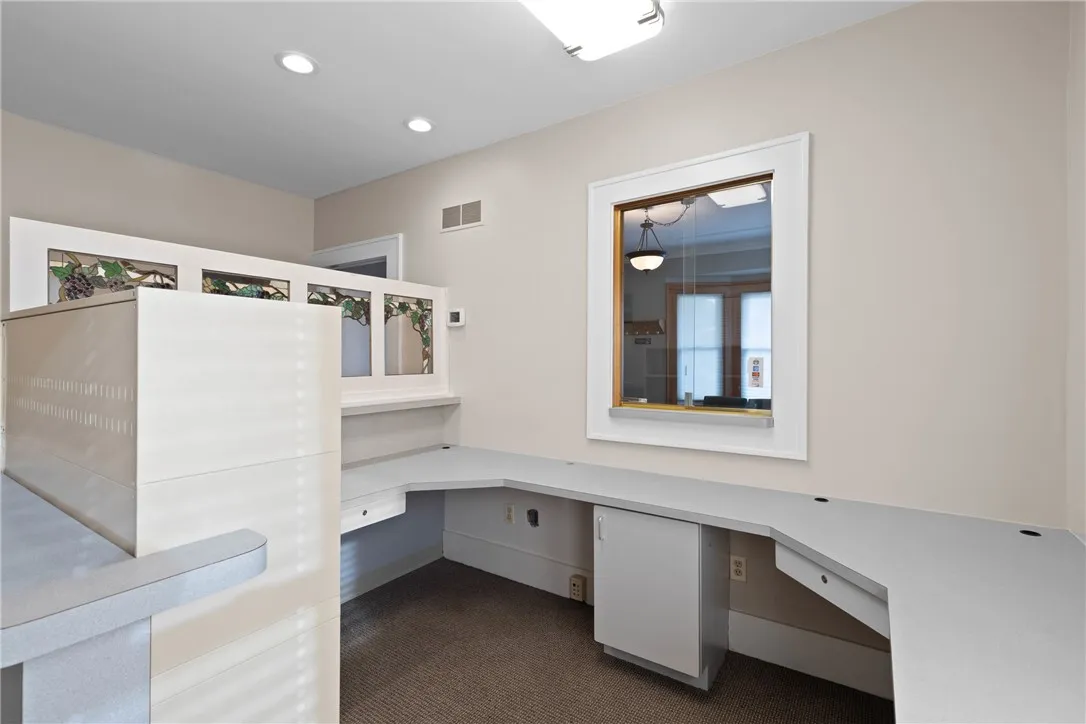 62 Empire Boulevard, Irondequoit, New York 14609, Irondequoit, New York 14609, ,Commercial Sale,For Sale,62 Empire Boulevard, Irondequoit, New York 14609,0,R1615504