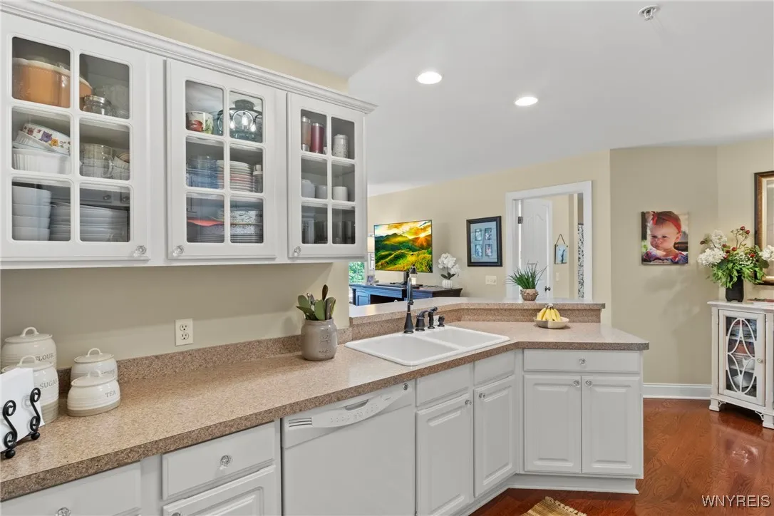 20 Dann Road D, Amherst, New York 14051, Amherst, New York 14051, 2 Bedrooms Bedrooms, 5 Rooms Rooms,2 BathroomsBathrooms,Residential,Closed,20 Dann Road D, Amherst, New York 14051,B1615566