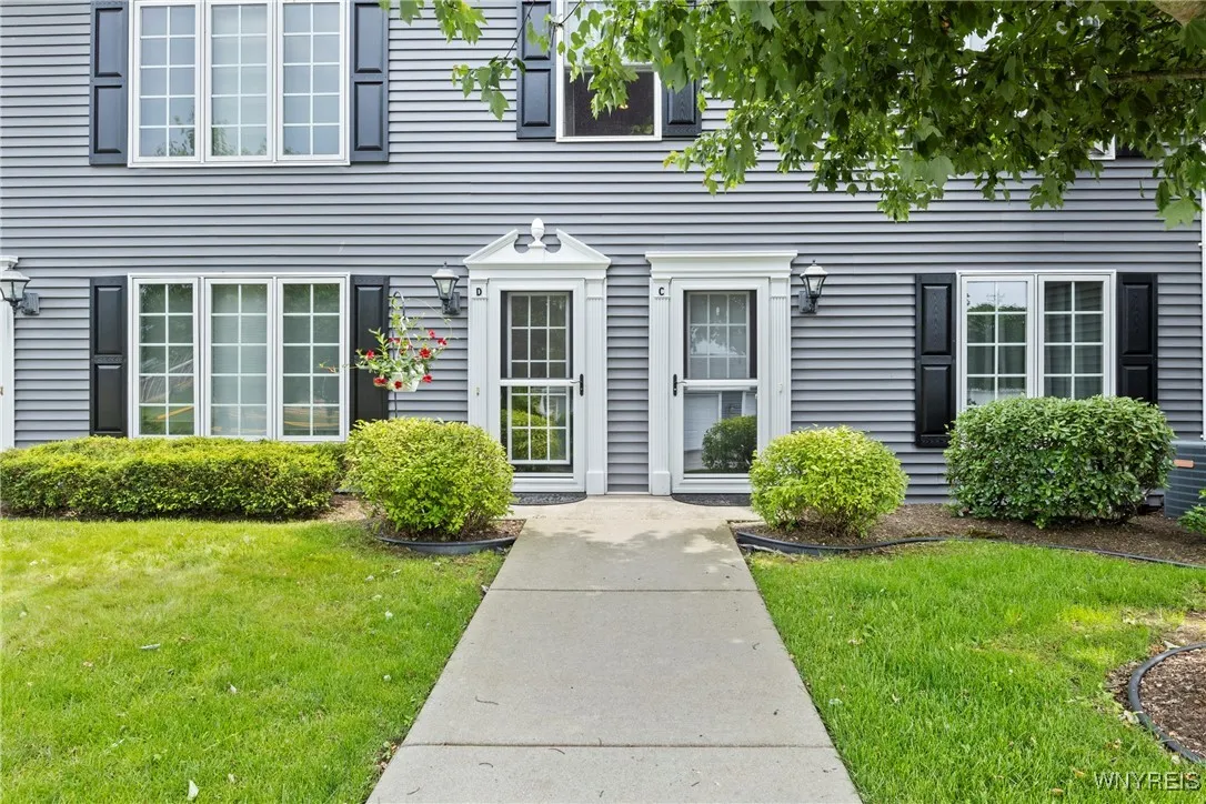 20 Dann Road D, Amherst, New York 14051, Amherst, New York 14051, 2 Bedrooms Bedrooms, 5 Rooms Rooms,2 BathroomsBathrooms,Residential,Closed,20 Dann Road D, Amherst, New York 14051,B1615566
