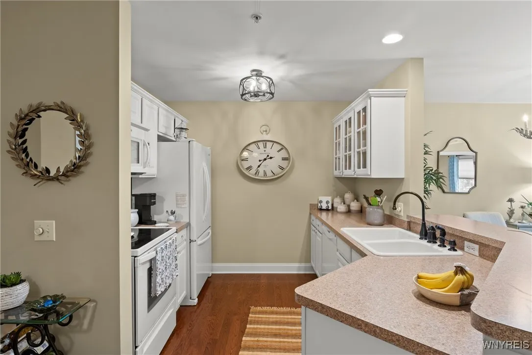 20 Dann Road D, Amherst, New York 14051, Amherst, New York 14051, 2 Bedrooms Bedrooms, 5 Rooms Rooms,2 BathroomsBathrooms,Residential,Closed,20 Dann Road D, Amherst, New York 14051,B1615566