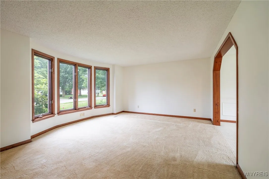 64 Bywater Drive, Amherst, New York 14068, Amherst, New York 14068, 4 Bedrooms Bedrooms, 8 Rooms Rooms,3 BathroomsBathrooms,Residential,Closed,64 Bywater Drive, Amherst, New York 14068,0,B1615744