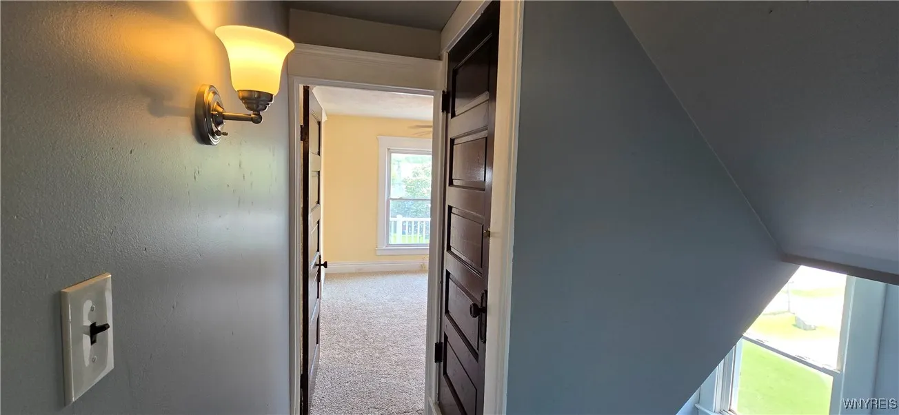 129 Albert Avenue, Buffalo, New York 14207, Buffalo, New York 14207, 4 Bedrooms Bedrooms, ,2 BathroomsBathrooms,Residential,For Sale,129 Albert Avenue, Buffalo, New York 14207,0,B1615551