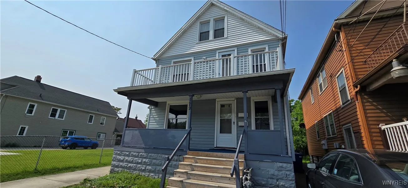 129 Albert Avenue, Buffalo, New York 14207, Buffalo, New York 14207, 4 Bedrooms Bedrooms, ,2 BathroomsBathrooms,Residential,For Sale,129 Albert Avenue, Buffalo, New York 14207,0,B1615551