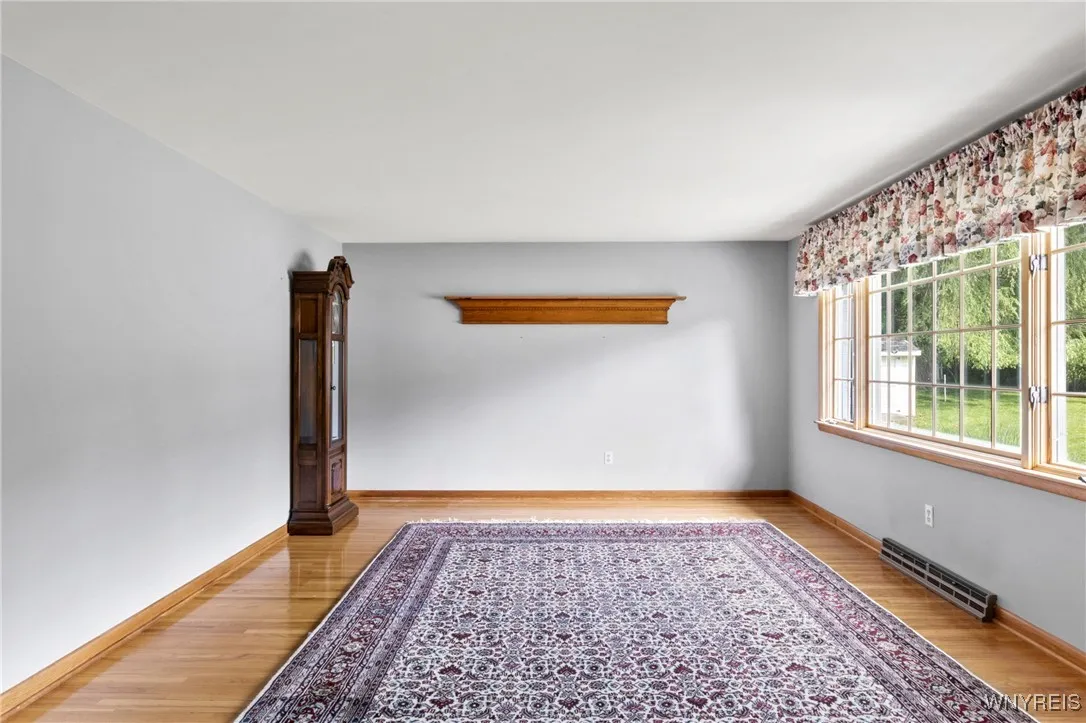 22 Carol Drive, West Seneca, New York 14224, West Seneca, New York 14224, 3 Bedrooms Bedrooms, 7 Rooms Rooms,2 BathroomsBathrooms,Residential,Closed,22 Carol Drive, West Seneca, New York 14224,B1615334