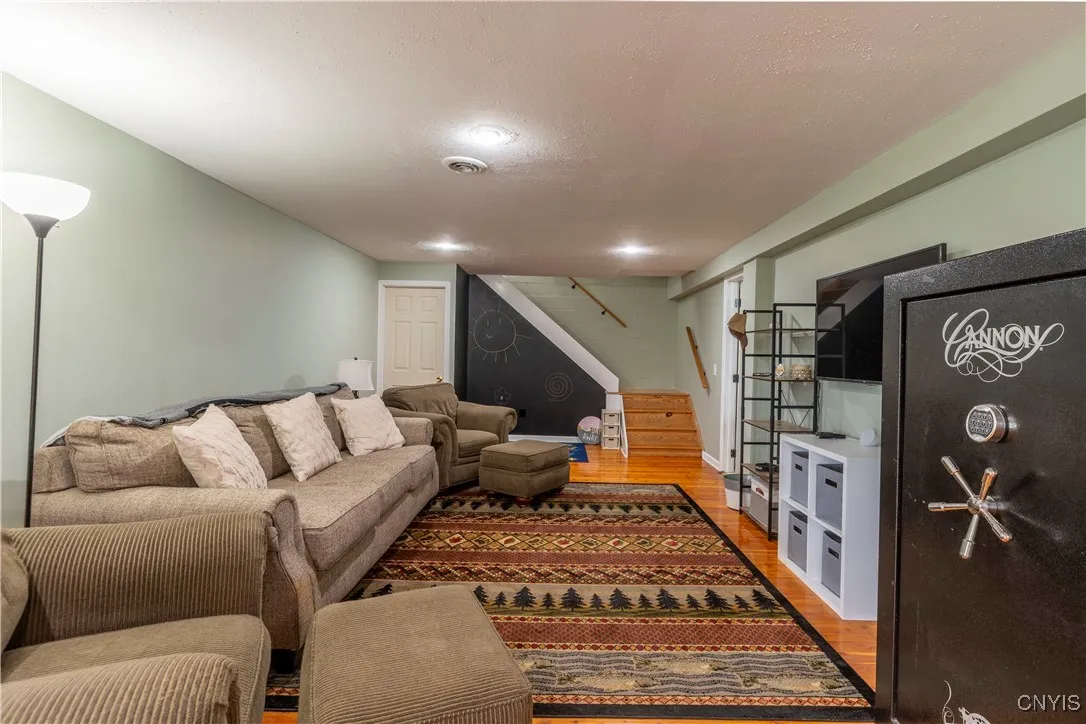 4045 East Milestrip Road, Fenner, New York 13032, Fenner, New York 13032, 4 Bedrooms Bedrooms, 8 Rooms Rooms,2 BathroomsBathrooms,Residential,Closed,4045 East Milestrip Road, Fenner, New York 13032,0,S1594246