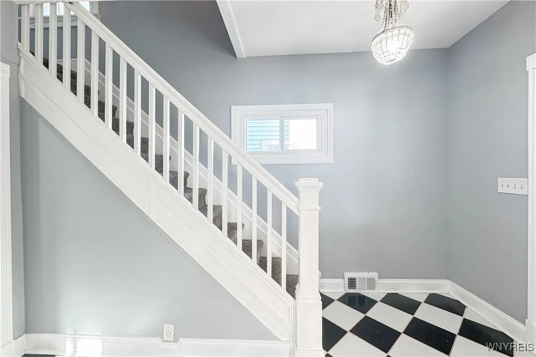 152 Philadelphia Street, Buffalo, New York 14207, Buffalo, New York 14207, 3 Bedrooms Bedrooms, 3 Rooms Rooms,2 BathroomsBathrooms,Residential,Closed,152 Philadelphia Street, Buffalo, New York 14207,0,B1615780