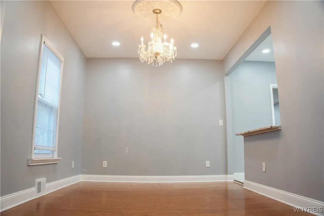 152 Philadelphia Street, Buffalo, New York 14207, Buffalo, New York 14207, 3 Bedrooms Bedrooms, 3 Rooms Rooms,2 BathroomsBathrooms,Residential,Closed,152 Philadelphia Street, Buffalo, New York 14207,0,B1615780