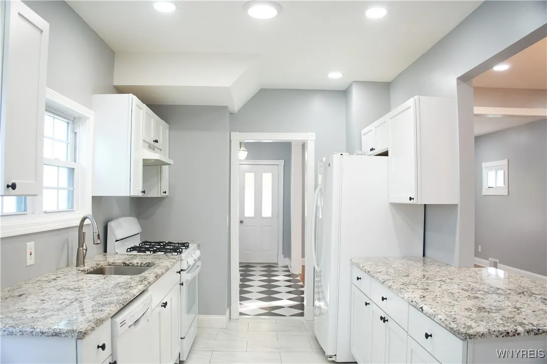 152 Philadelphia Street, Buffalo, New York 14207, Buffalo, New York 14207, 3 Bedrooms Bedrooms, 3 Rooms Rooms,2 BathroomsBathrooms,Residential,Closed,152 Philadelphia Street, Buffalo, New York 14207,0,B1615780
