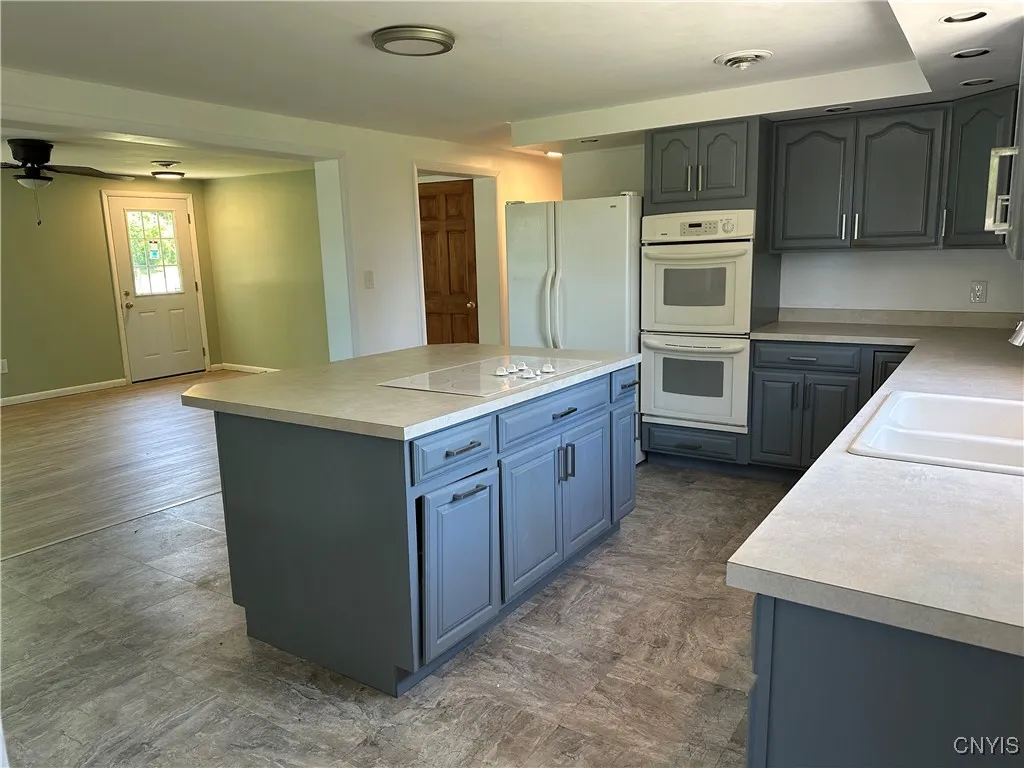 25054 Rt-12, Watertown-town, New York 13601, Watertown Town, New York 13601, 3 Bedrooms Bedrooms, 9 Rooms Rooms,2 BathroomsBathrooms,Residential,Closed,25054 Rt-12, Watertown-town, New York 13601,0,S1615811